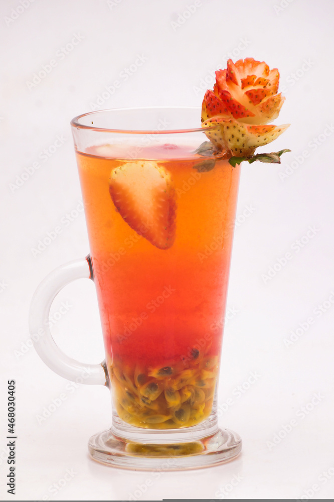 Strawberry and passion fruit liqueur cocktail Strawberry and passion fruit liqueur cocktail
