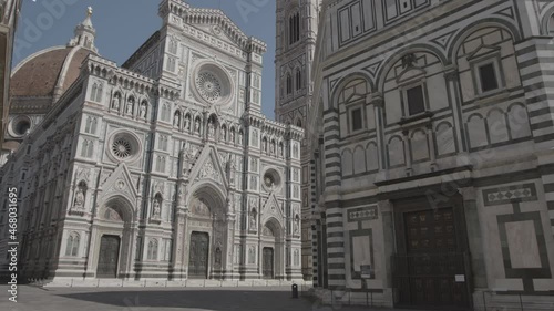 Vertical pan of Piazza del Duomo (athedral Square) in Florence without people in it during lockdown in Italy photo