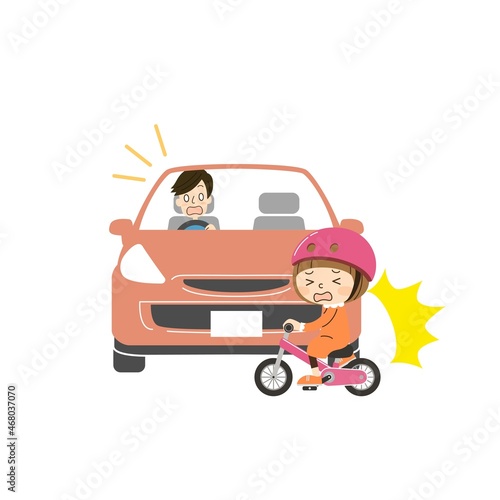 運転中の車と自転車の女の子の事故
