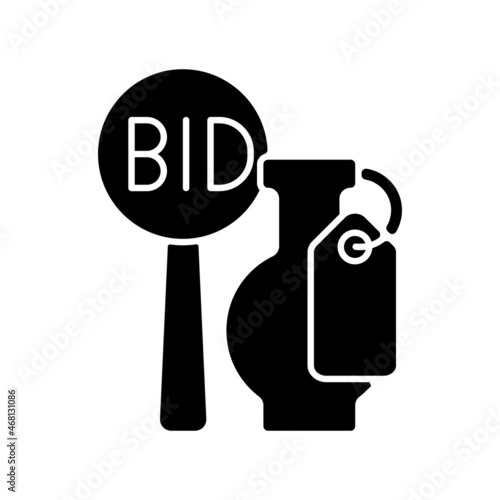 Art auction black glyph icon. Bidding for contemporary piece of art. Exclusive antiques selling. Fine art exhibition and sale. Silhouette symbol on white space. Vector isolated illustration