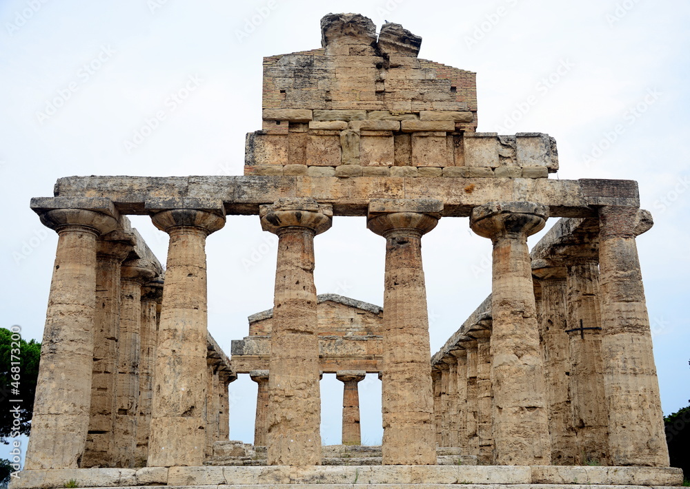 Temple of Athena-Paestum, an ancient city of Magna Graecia called by the Greeks Poseidonia in honor of Poseidon, but very devoted to Athena and Hera. Under the Romans it takes the name of Paestum