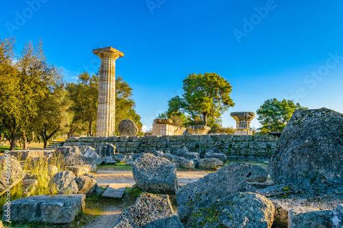 Cuadro en lienzo Olympia Ruins, Peloponesse, Greece