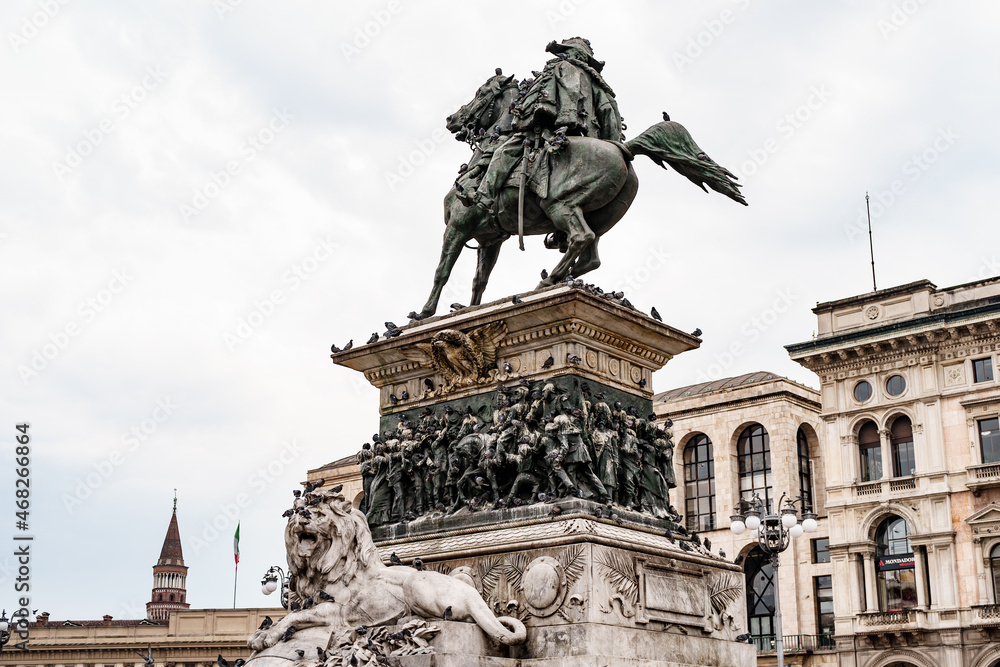 Equestrian statue of Victor Emmanuel II in the foreground of the Duomo. Milan, Italy