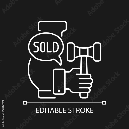 Auctioneer linear icon for dark theme. Person who conducts auction process. Approving bids. Thin line customizable illustration. Isolated vector contour symbol for night mode. Editable stroke