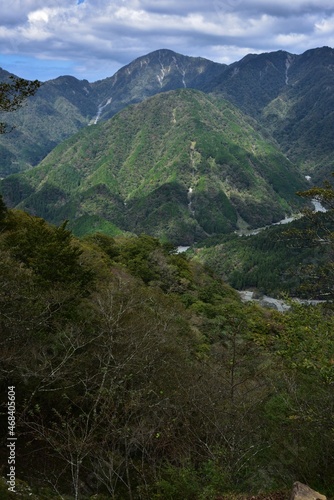 丹沢山域からの眺望 © 隼人 工藤