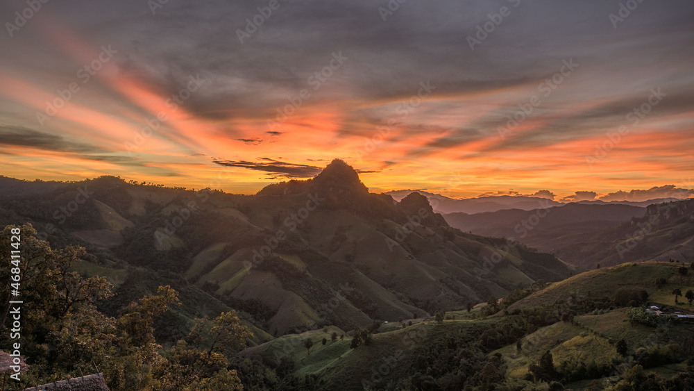 Beautiful Mountain Scenery At Sunset