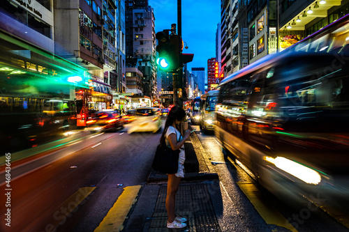 Canvas Print 香港のビル群と交通（ネイザンロード）