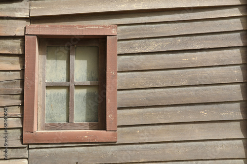 ventana vieja cabaña de madera poblado del oeste 4M0A6518-as21