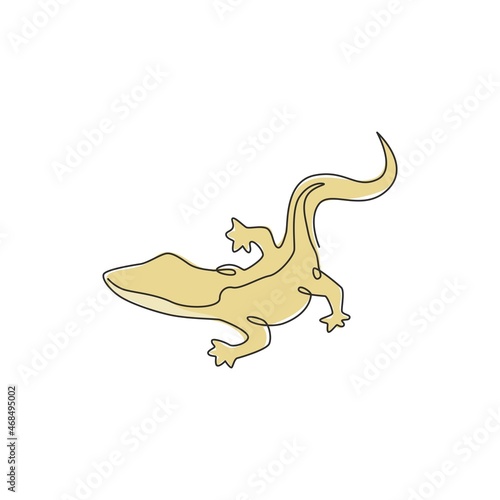 Single continuous line drawing of adorable rock lizard for pet lover association logo identity. Beautiful animal mascot concept for reptilian zoo. One line draw vector graphic design illustration