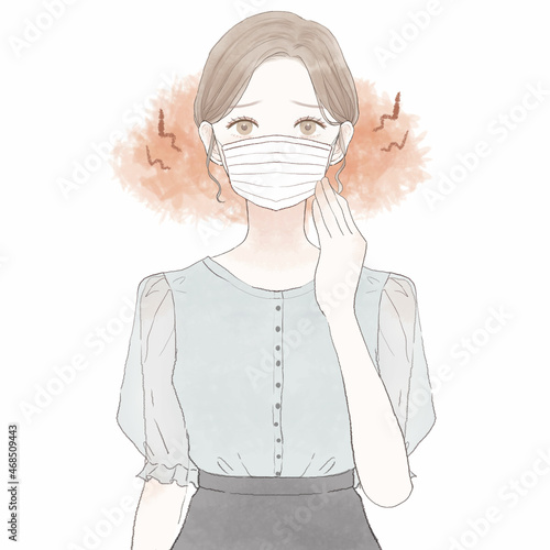 マスク着用による摩擦・炎症に悩む女性