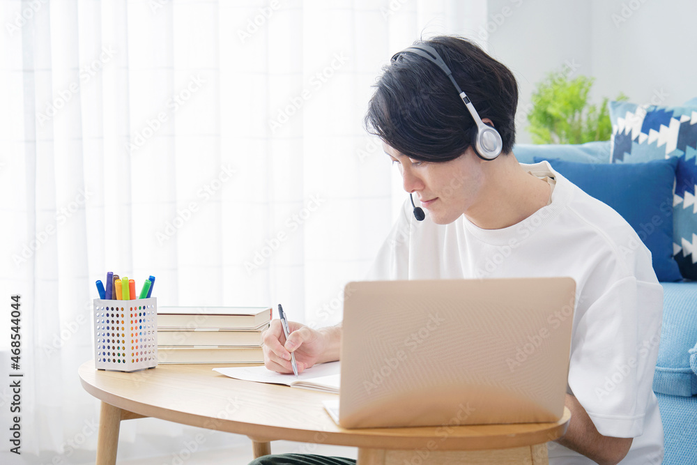 男性 勉強 リビング 男性 勉強 リビング