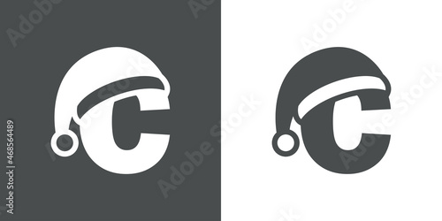 Logotipo con letra inicial C con silueta de sombrero de Papá Noel en fondo gris y fondo blanco, para su uso en invitaciones y tarjetas de felicitación