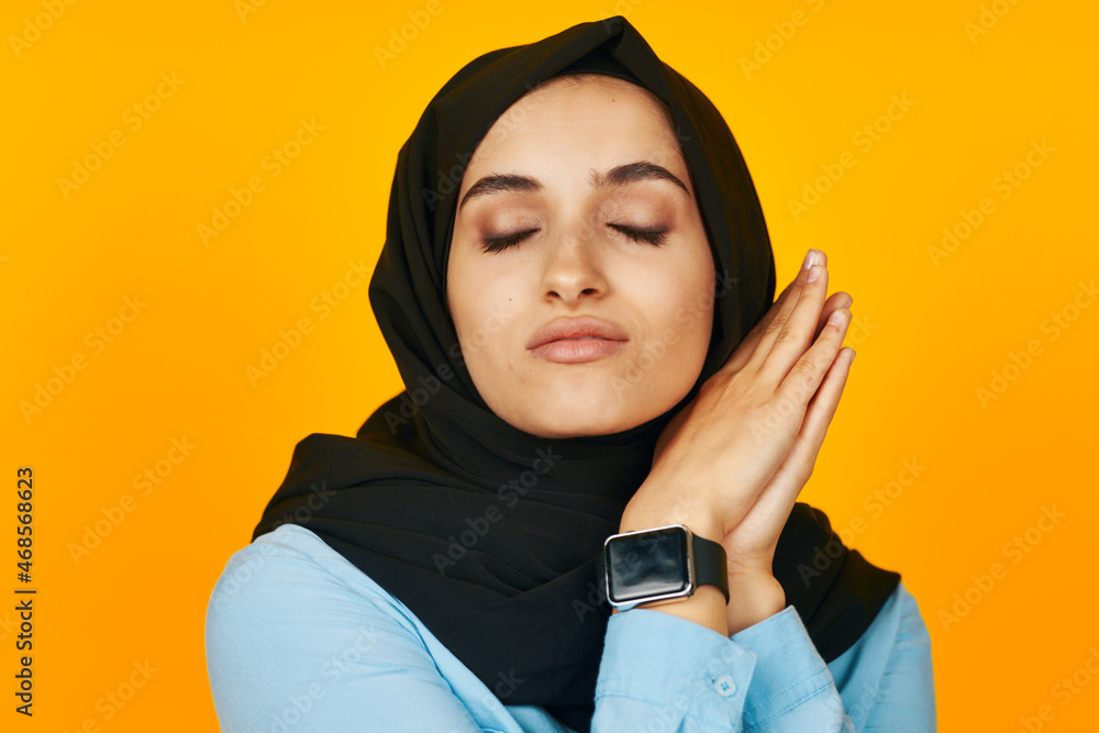 arab woman electronic clock entertainment technology studio lifestyle arab woman electronic clock entertainment technology studio lifestyle