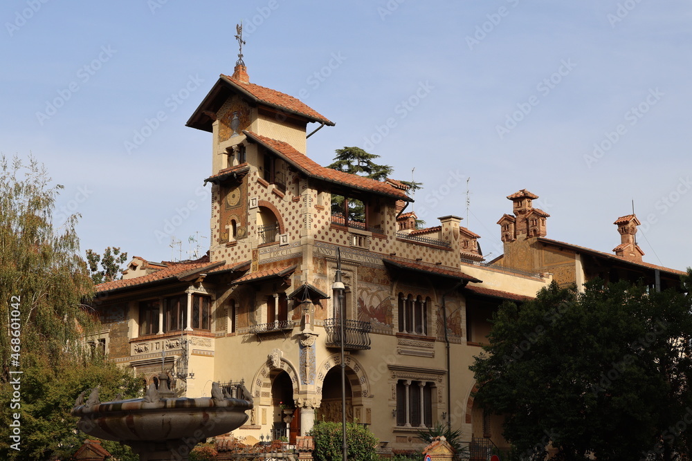 Quartiere Coppede, fun and magical architecture built 1913-1927, by architect Gino Coppede, Rome, Italy Quartiere Coppede, fun and magical architecture built 1913-1927, by architect Gino Coppede, Rome, Italy