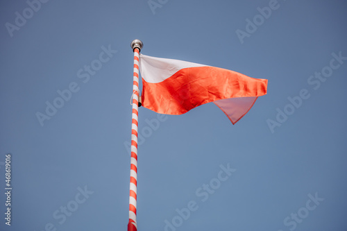 Powiewająca flaga Polski