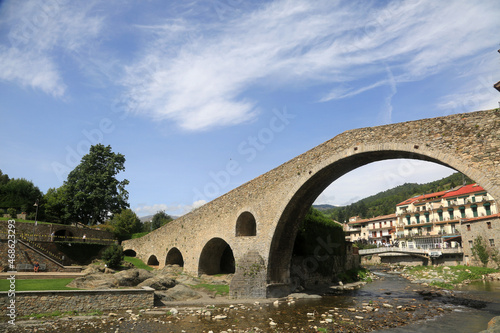 camprodon bridge photo