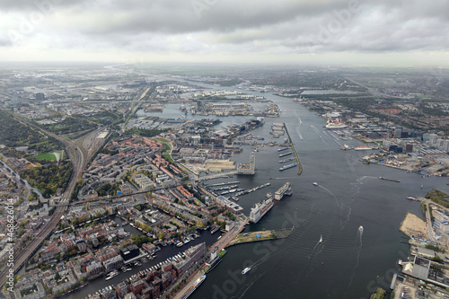 Photography amsterdam canals aerial while landing