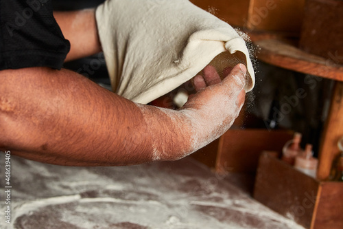 Tableau sur toile Pizza recién hecha.