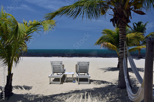Fototapeta Naklejka Na Ścianę i Meble -  Placencia Belize Relaxing Beach Vacation
