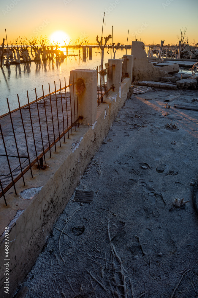 Sunset in the ruins of Epecuen.