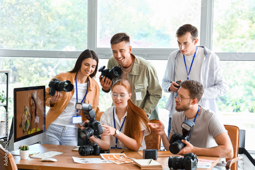 Professional photographer t...