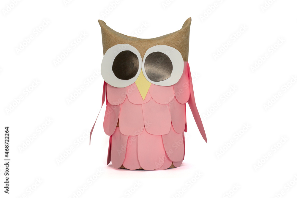 The invention and decoration of items from empty toilet paper roll and color paper is owl