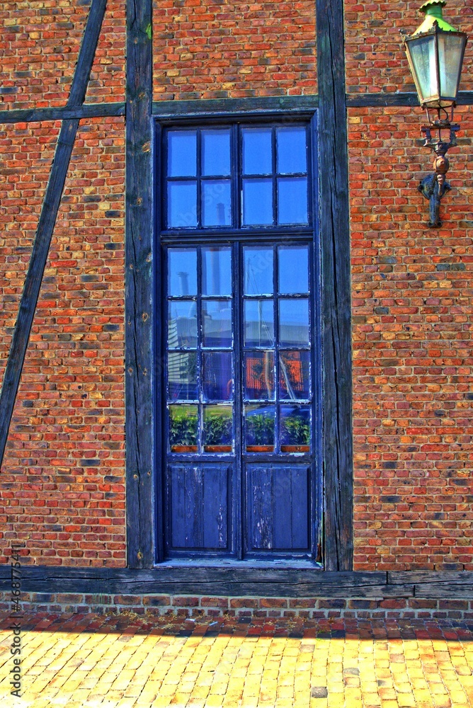 Front door 003 Front door 003