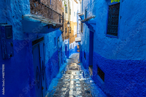 The blue streets of Chefchaouen, Morocco © Stefano Zaccaria