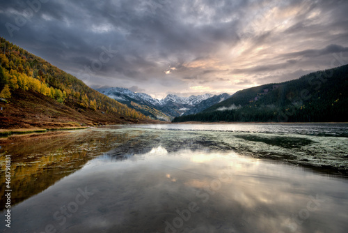 Pinery lake Sunrise - Colorado