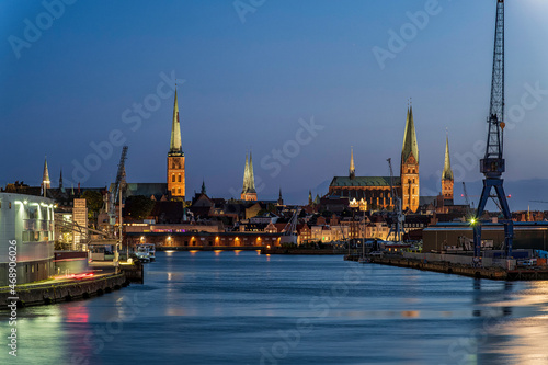 Lübeck bei Nacht 