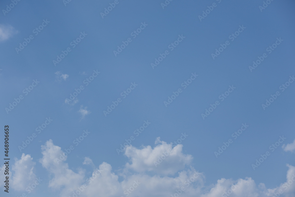 Beautiful sky with fluffy clouds Beautiful sky with fluffy clouds