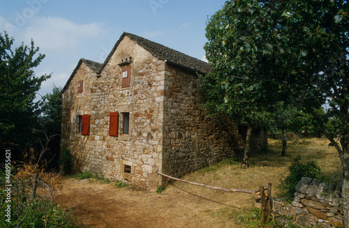Ferme caussenarde, Parc naturel régional des Grands Causses, 12, Aveyron