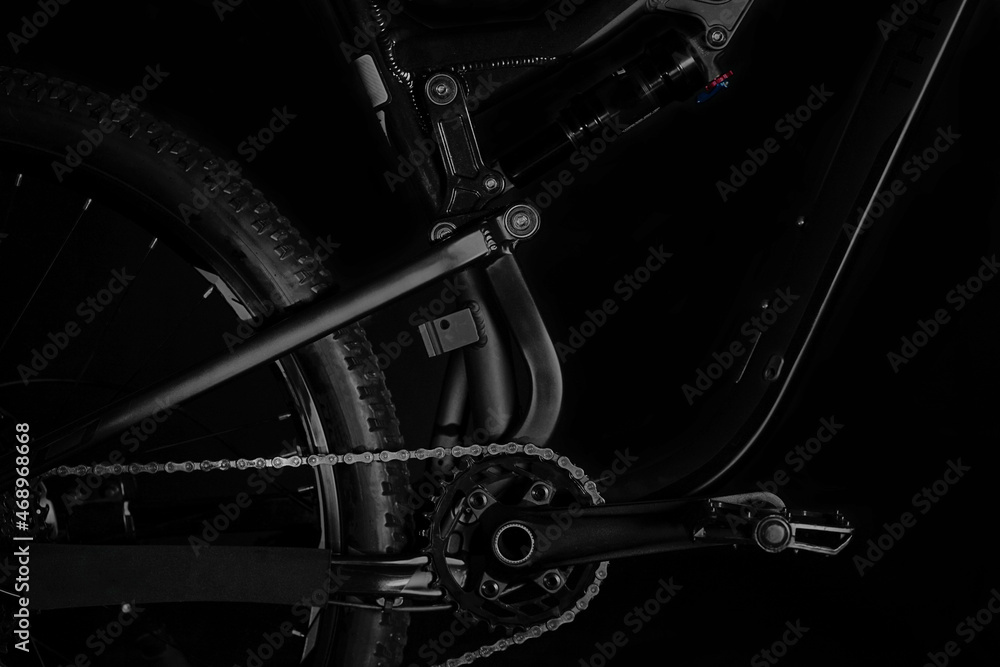 Obraz premium wheel isolated on black