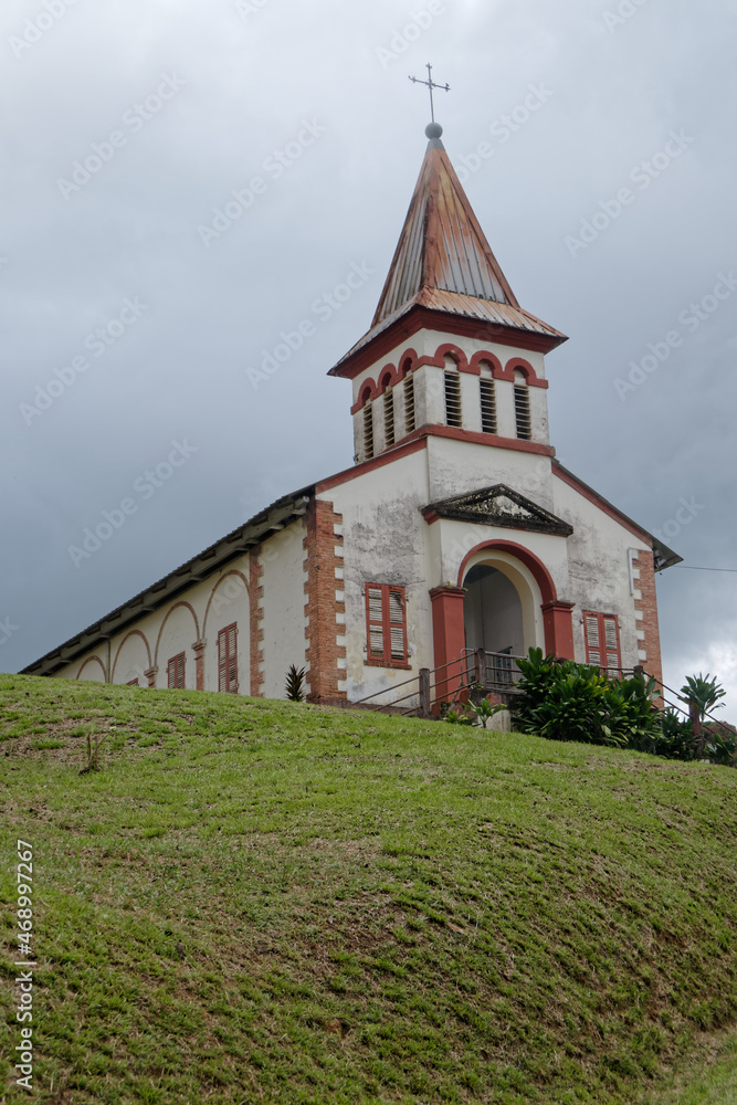 Eglise Saint-Dominique de Roura en Guyane française Eglise Saint-Dominique de Roura en Guyane française