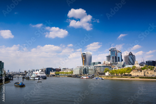 Buildings and boats at London city