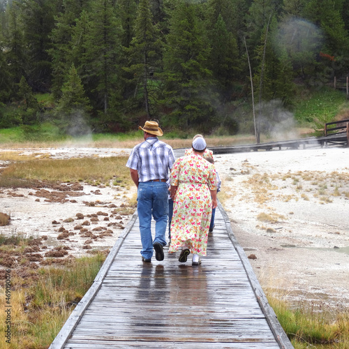 Fotografía Yellowstone National Park - Mennonite tourists