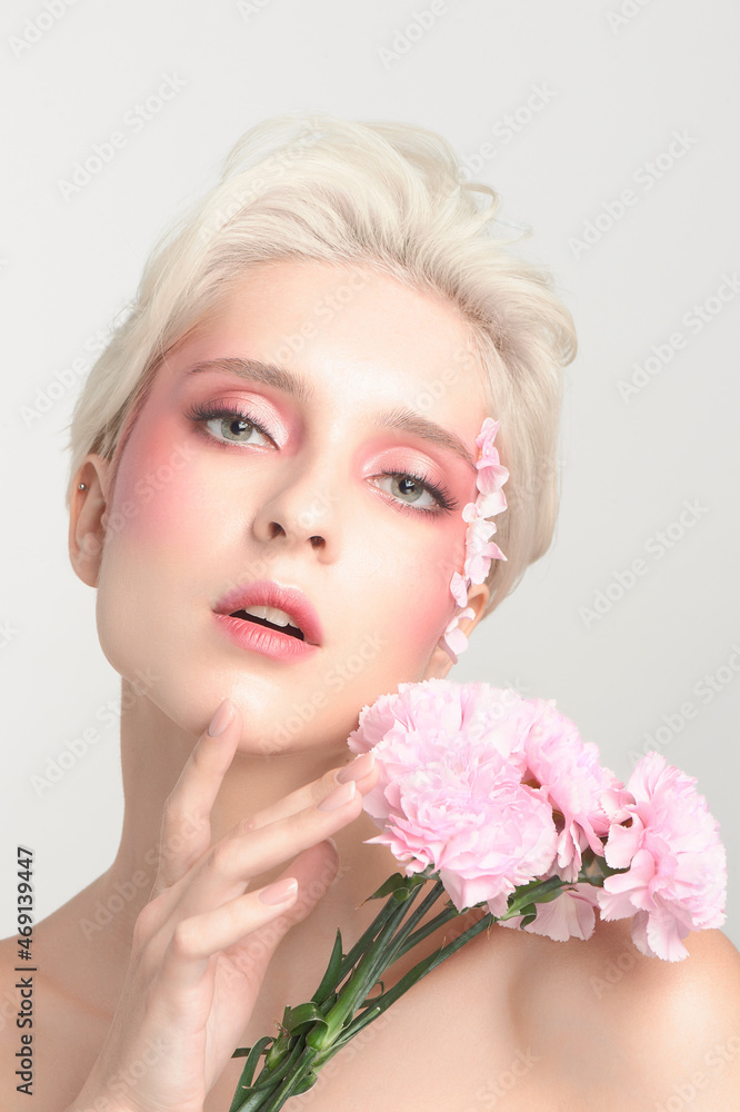 Face woman blonde hair naturalmake up, clear skin. Beauty portret Face woman blonde hair naturalmake up, clear skin. Beauty portret