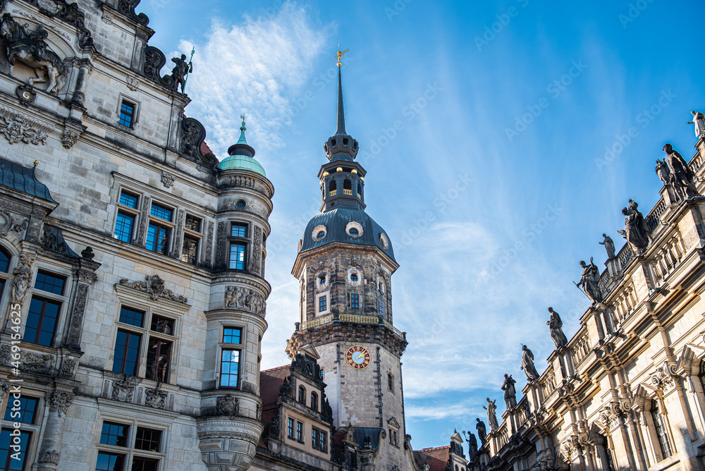 Dresden, the reborn city from its ashes Dresden, the reborn city from its ashes