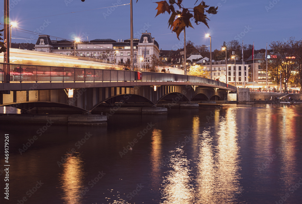 bridge over the river at night