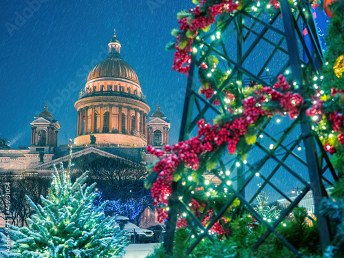 Saint Petersburg snow. Russ...