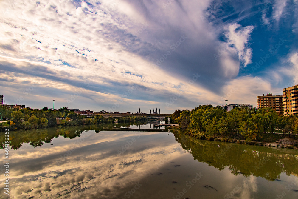 autumn natural view of the Ebro River in Zaragoza