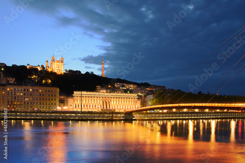 Print op canvas Courthouse and basilica at Lyon with citylights, France