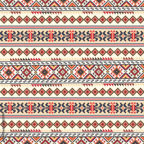 Bulgarian embroidery pattern 3