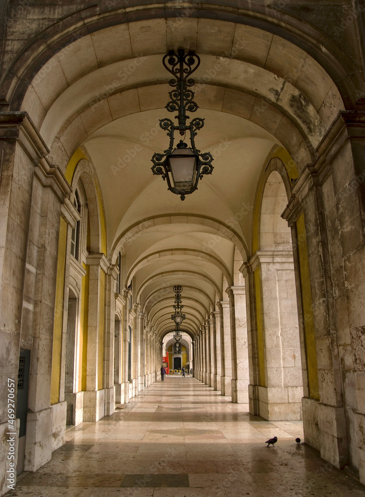 Galerie de la place du Commerce à Lisbonne, Portugal