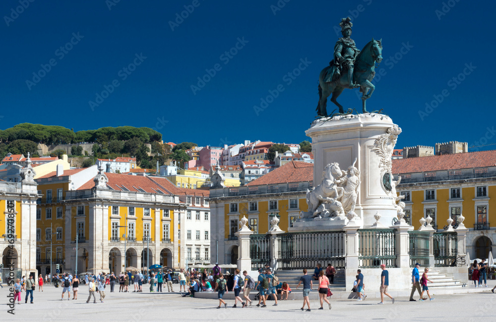 Place du Commerce et monument au roi José I à Lisbonne, Portugal