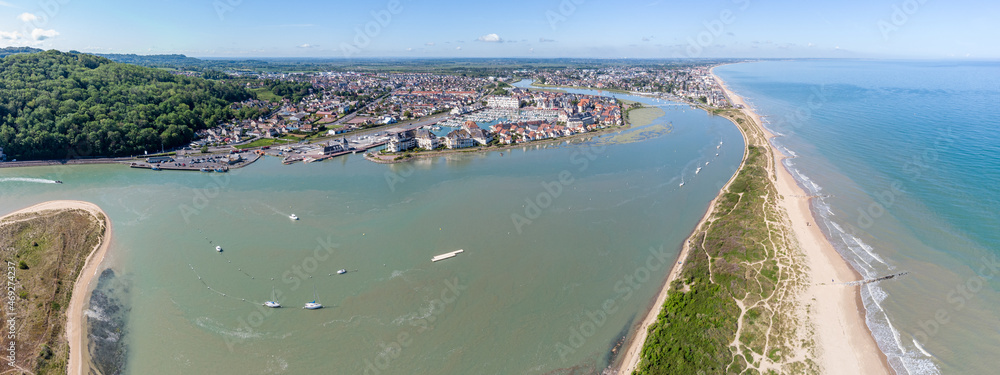 Vue de l'embouchure de la Dives, Cabourg et Port Guillaume par drone Stock  Photo | Adobe Stock