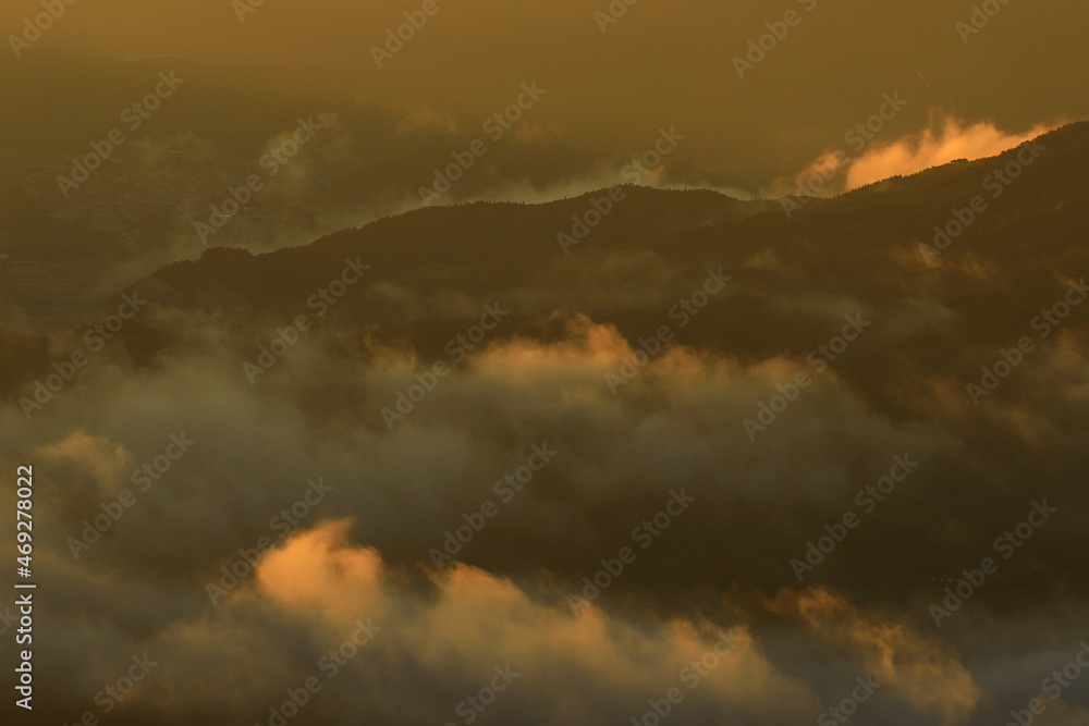 岩手県遠野市　遠野盆地の雲海