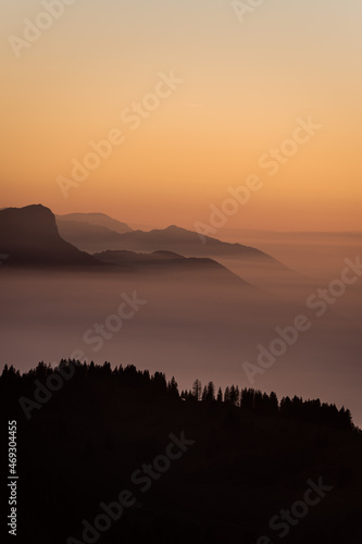 Coucher de soleil sur le Léman.