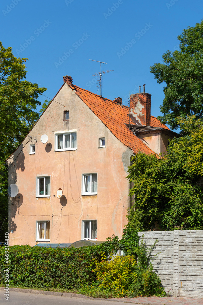 Apartment building in the resort town of Zelenogradsk