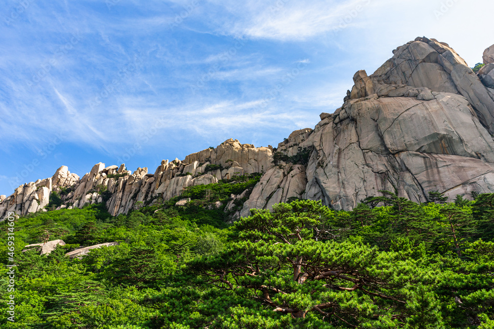 岩山